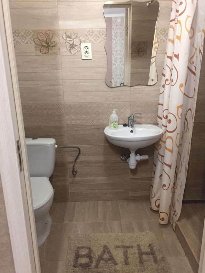 Private House Apartment แบรฮอฟ ภายนอก รูปภาพ